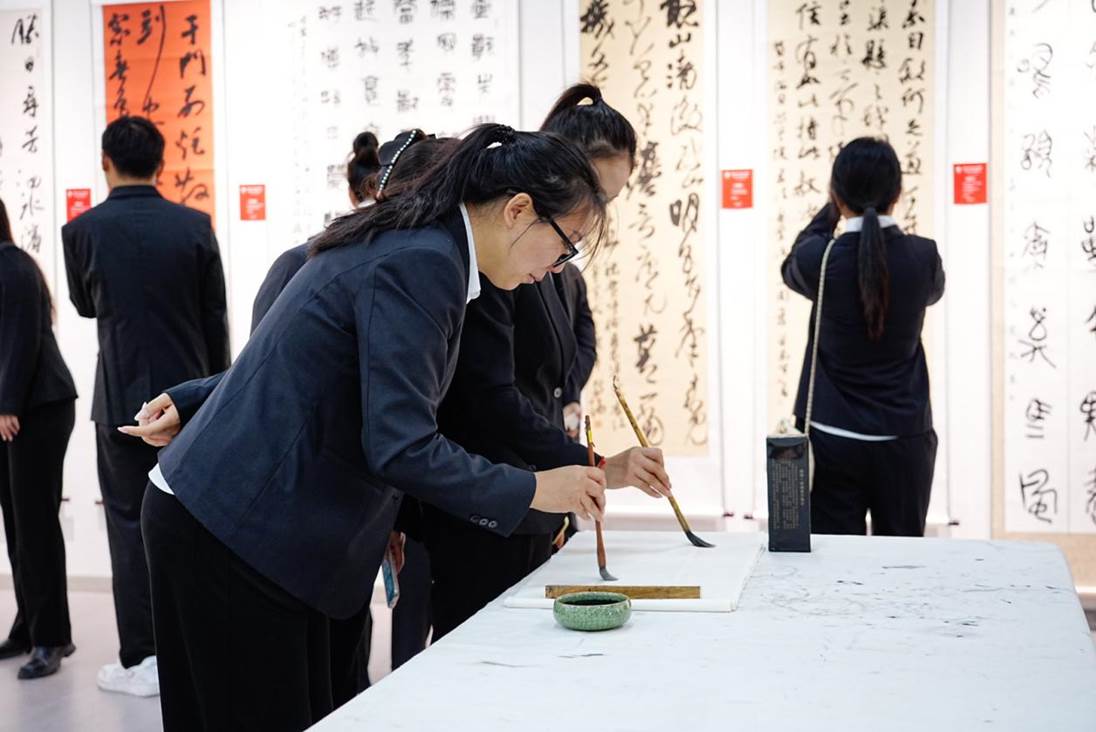 展覽現(xiàn)場(chǎng)2(1)